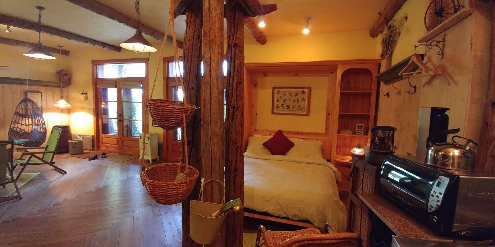 Bed and Breakfast Jardins de l'Achillée Millefeuille à La Conception Extérieur photo